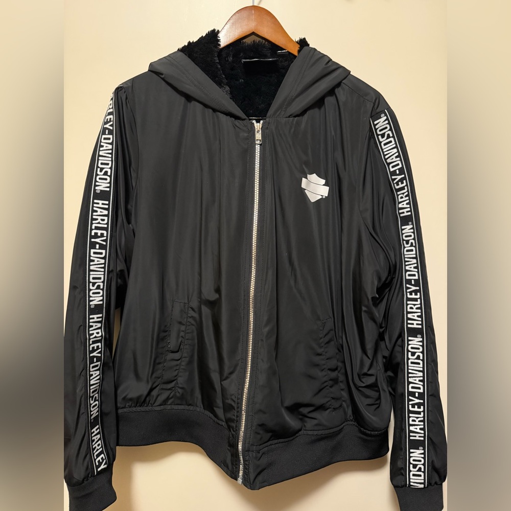Women’s Cozy Plush Lined Zip-Up Hoodie – Black